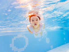 -龙格亲子游泳•水育早教运动中心
