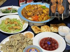 -伊带伊路新疆美食府(呼家楼店)
