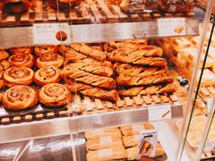 -巴黎贝甜(大宁国际商业广场店)