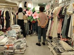 -广州白马服装市场