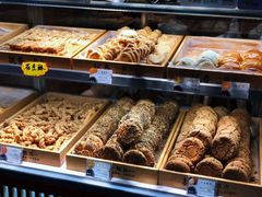 -拢香糕点(万达店)