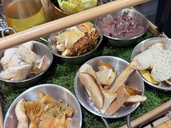 -一朵菌·野生菌探索家火锅(南亚店)