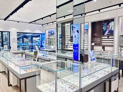 -宝岛眼镜(长沙侯家塘店)