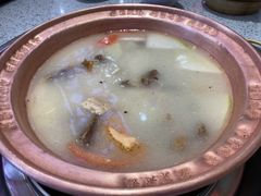 -阿婆情腊排骨火锅(金虹路店)