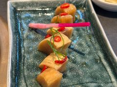 -铭牛烧肉·和牛海鲜自助(高新月牙湖店)