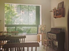 -花苑里咖啡(威远店)