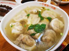 三鲜馅馄饨-南城香·饭香串香馄饨香(赵公口店)