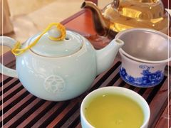 -龙悦湾酒家·八阵鱼生·渔人码头店