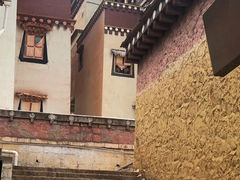 -噶丹松赞林寺