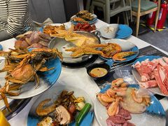 -圣罗巴甄选自助(麦凯乐店)