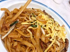 干炒牛河-天鲜阁·海鲜粤菜·33年老字号(石槎白云站店)
