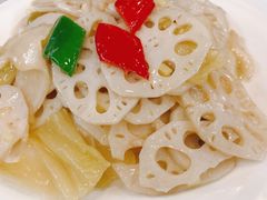 子姜炒藕片-文记壹心鸡(宝华路店)