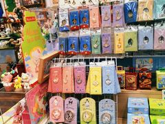 -猫的天空之城概念书店(杭州南宋御街店)