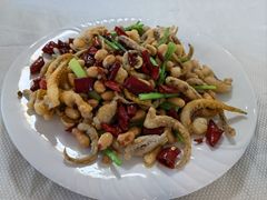 干煸鱿鱼-奥华餐厅·老张记(台基厂店)