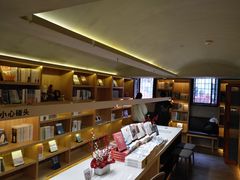 -思南书局(复兴中路店)