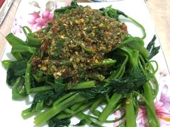 剁椒藤菜-洪霞餐馆