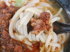 -丽虹云南过桥米线(兴工街店)