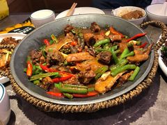 闫府炒鸡-闫府私房菜·百年鲁菜(恒隆店)