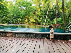 -三亚湾海居铂尔曼度假酒店