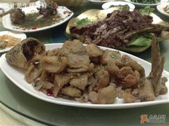 什么烤鱼-新粤新疆菜清真餐厅(拱北店)