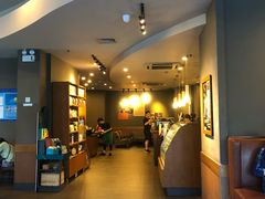 门面-星巴克臻选(上海中环广场2F店)