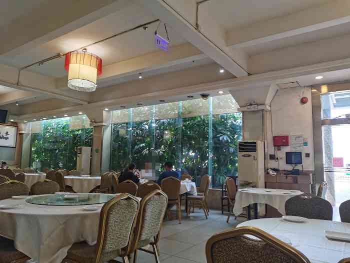 叠石酒家(唐家总店)-"这家位於珠海鸡山的叠石酒家是第一代的老店.