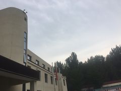 -窦店服务区-停车场