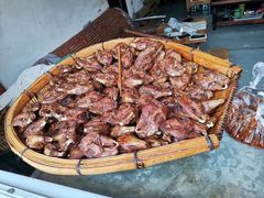 -邓氏兔头