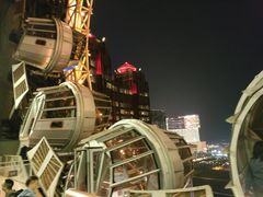 -影汇之星8字形摩天轮