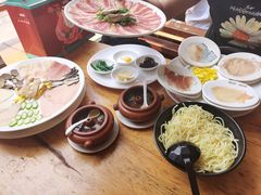 -桥香园过桥米线(国贸店)