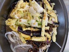-粘豆包柴火铁锅炖