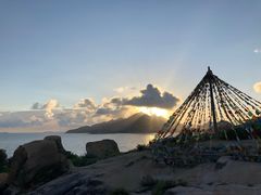 -那琴半岛地质海洋公园