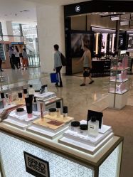 -奥伦纳素Erno Laszlo