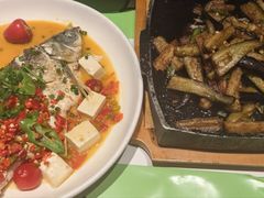-鑫小城故事·藕汤·家常菜(台北一路总店)