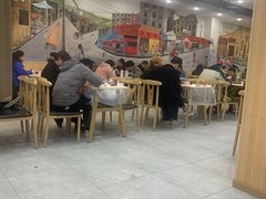 大堂-江城燕子大排档(江汉路步行街店)