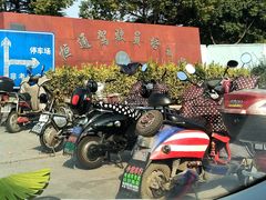 -上海恒通驾驶员培训学校训练场-地面停车场