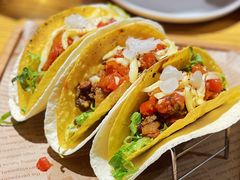 -味德西餐音乐酒吧 Wade's Bar&Grill