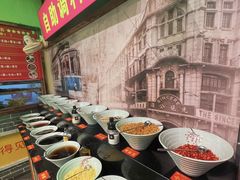 自助调料区-老马路串串香火锅(北门桥店)