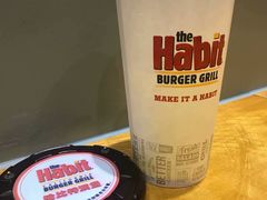 -The Habit Burger Grill 哈比特汉堡(爱琴海店)