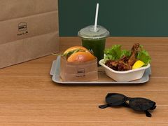 -M Stand(南京新街口金鹰店)