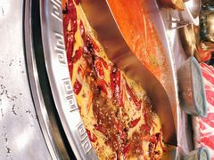 等一个小时的锅底-红辣椒·川菜·火锅(张杨路店)