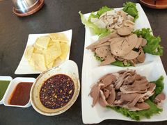 羊杂-诺敏塔拉奶茶-布里亚特包子-手把肉(锦都会店)