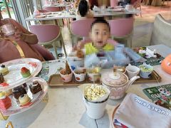 -水桶王国主题餐厅·聚会·生日派对·亲子活动·家庭套餐(亚龙湾希尔顿店)