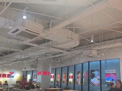 -三个四川人火锅(华联商厦店)