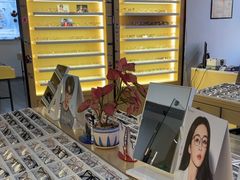 -康利眼镜·蔡司战略合作店(龙泉书房店)