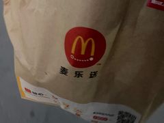 -麦当劳(丽江玉河广场店)