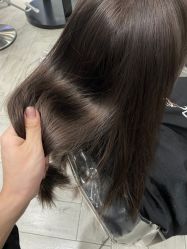 -U·NI SALON 造型