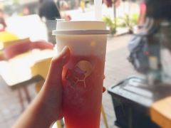 芝芝桃桃-喜茶(广州荔湾领展广场店)