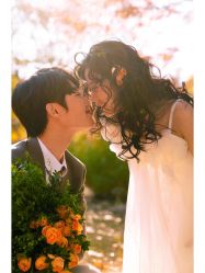 -樱花婚纱摄影