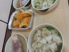 -周震馄饨